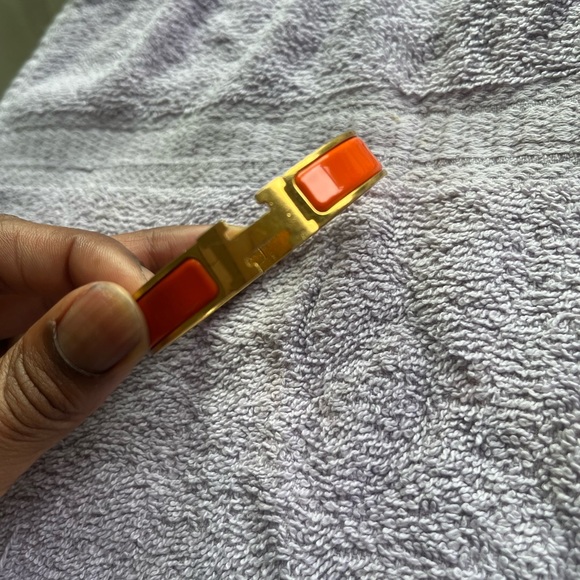 Size medium gently worn Hermes bracelet authentic - Picture 8 of 9